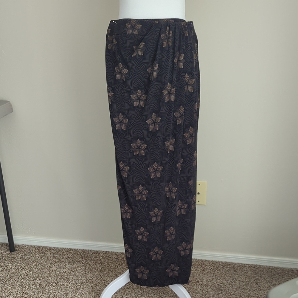 New York & Company Black Floral Maxi Skirt, S